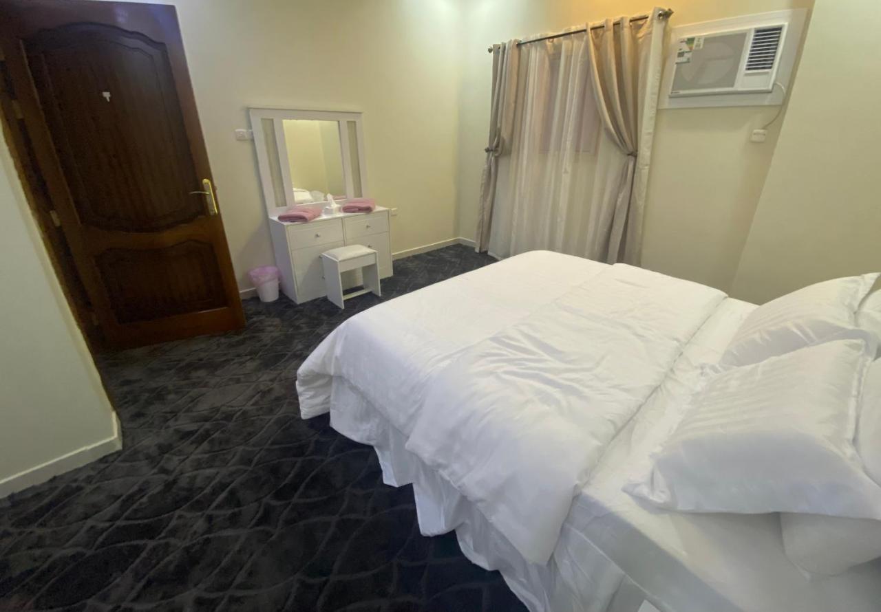 Al Diyafah Apts Medina Luaran gambar