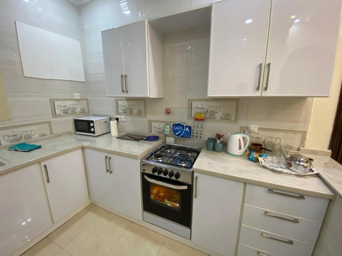 Al Diyafah Apts Medina Luaran gambar