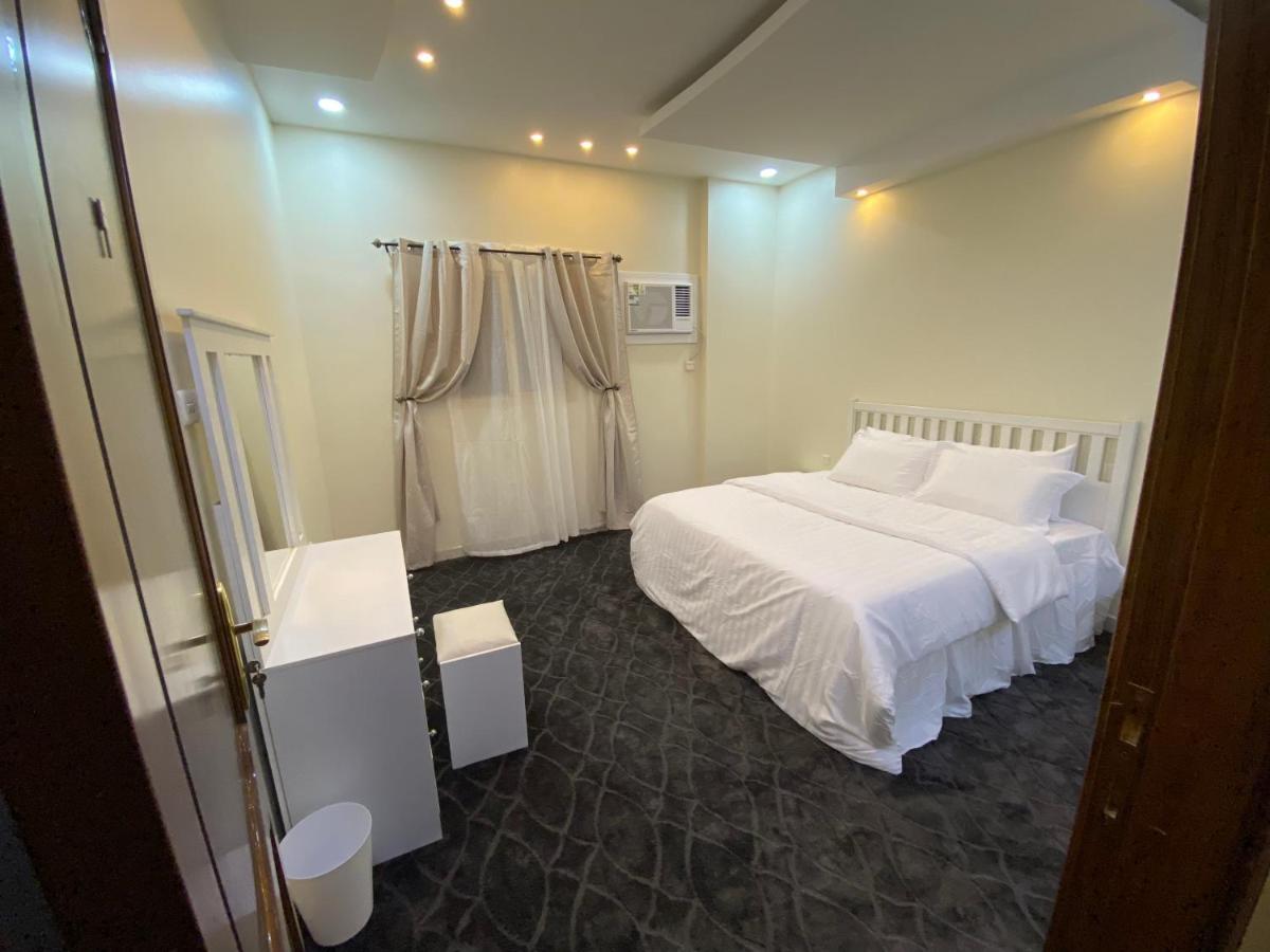Al Diyafah Apts Medina Luaran gambar