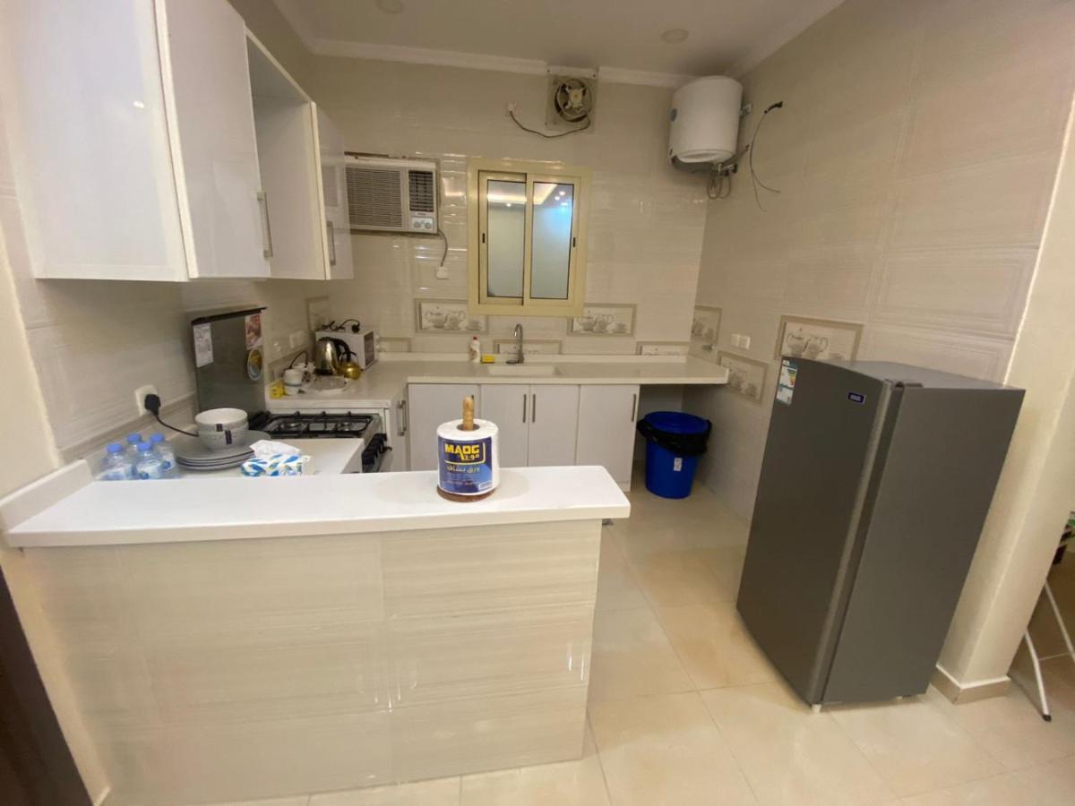 Al Diyafah Apts Medina Luaran gambar